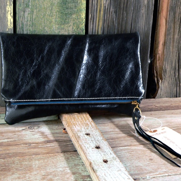 Handmade ❤️Artisan Leather Fold Over Clutch - Picture 4 of 4